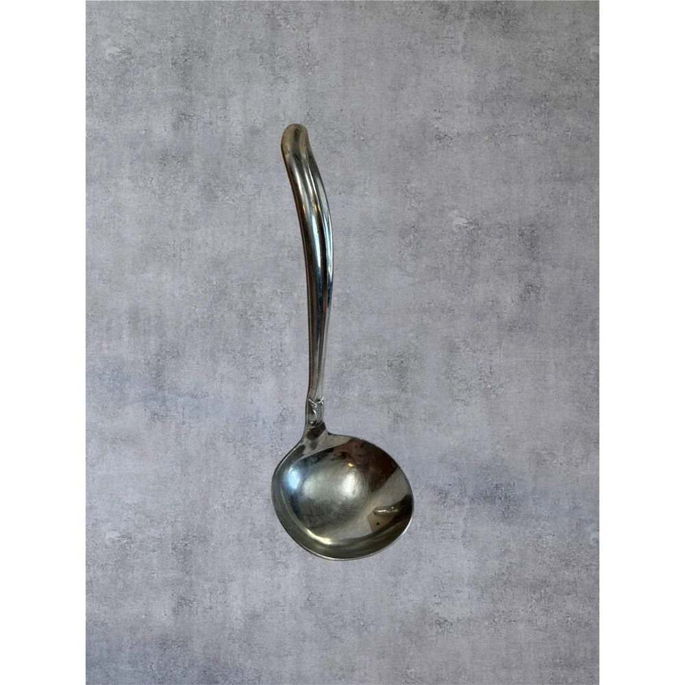 Gravy Ladle 6.5in Stainless Flatware Japan Curved Handle Flower Leaf